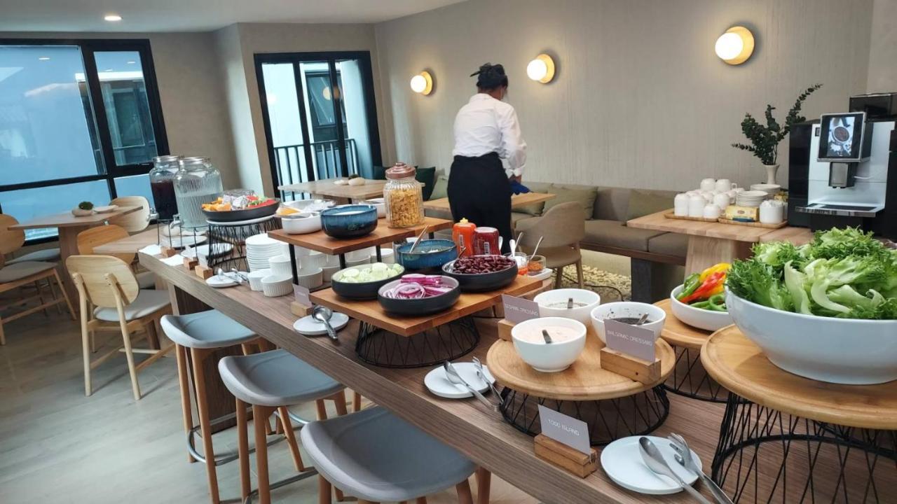 Wellness Stay & Hotel Sukhumvit 107 Бангкок Экстерьер фото