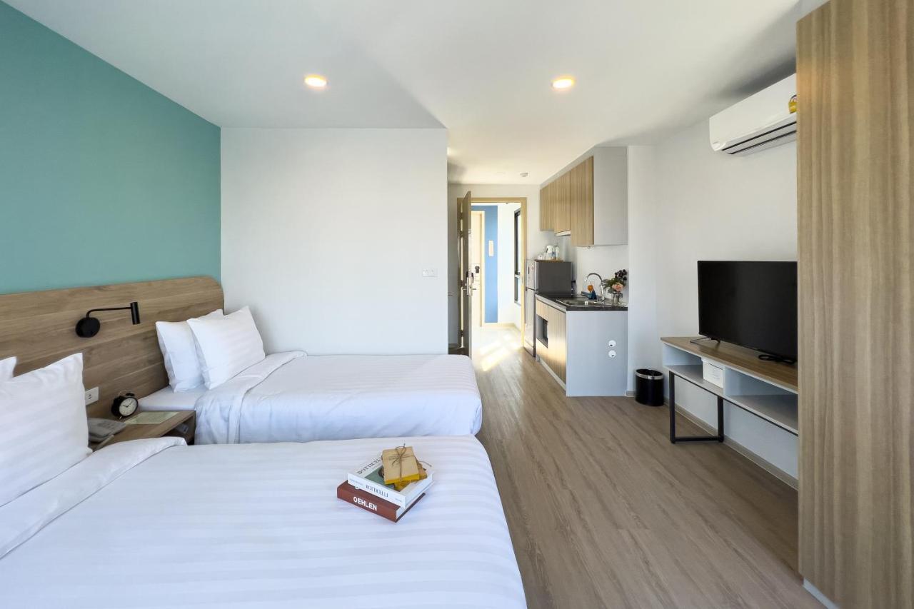 Wellness Stay & Hotel Sukhumvit 107 Бангкок Экстерьер фото